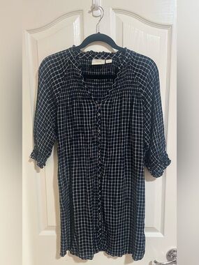 maeve short sleeve v-neck pintuck swing tunic dress Maeve Short Sleeve V-Neck Pintuck Swing Tunic Dress